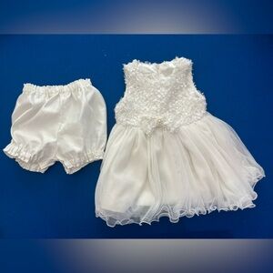 American Princess 2T white special occasion preowned dress and diaper cover